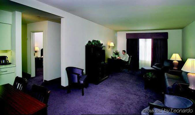Hotel Spark By Hilton East